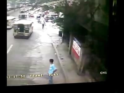2 Men on the Side of the Road are Killed by a Blind Bus Driver (Lucky Mother and Daughter) 