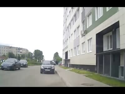 Camera Captures Suicidal Man Ending it All with a Leap From a Building