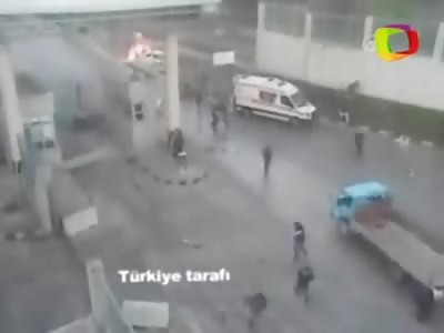 Horrible Bombing in Turkey Kills 14 at a Checkpoint