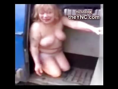 OMG: Drunk and Naked Pretty Old Woman tries to Seduce the Police force