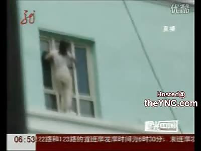 Suicidal Woman Jumps off High Building misses the Matress but hits a Policeman