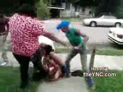 Group of Thug Bitches Beat Girl Senseless