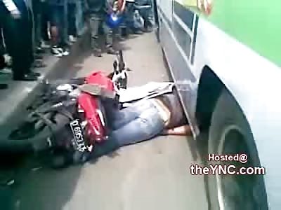 Guy Dead Under the Bus Fucked Up