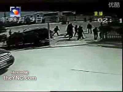 Crazy Bad Ass Chinese Car Smashing Gang..Owned by One Dog