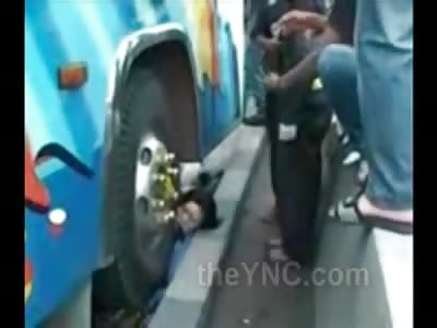 LAST STOP: Poor Asian Girl Crushed under Wheel of Bus ... Head Popped out on Curb
