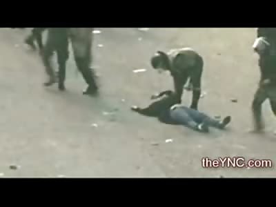 Police in Egypt STOMP and Swarm a Female in Brutal Clash in Cairo over the Weekend 