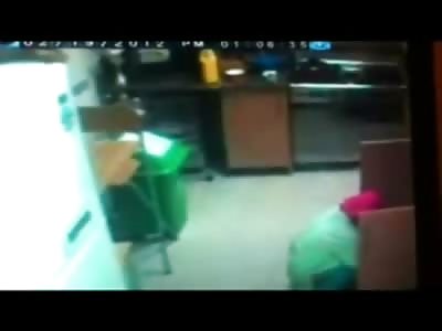 African Maid Urinates in Saudi Employers Food for the Family