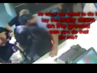 TEAMWORK: Patrons and Staff of a McDonalds Save Baby from Choking To Death (Real Time 911 Call included)