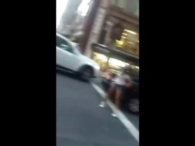 Crazy Woman fights with Taxi Driver in front of her Small Child in NYC (She Couldn't find her Wallet..rolling eyes)