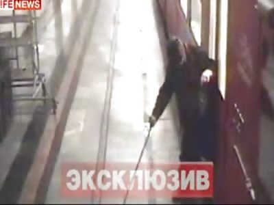 Elderly Man stuck in Subway Door is Dragged to his Death in Bizarre Accident..