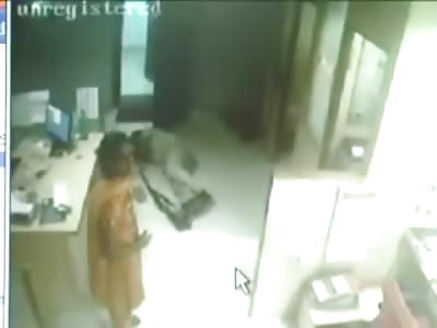 Bank Security Guard Suicide by Rifle caught on CCTV