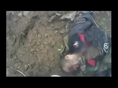 Soldier has his Face Blown Apart by Landmine....Fellow Soldiers try to Help him as he Gasps for Final Air (NEW Video) 