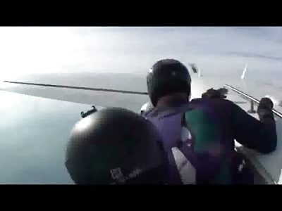 Lucky Skydiver Knocked Unconscious is Rescued by Fellow Divers