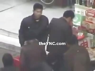 Unbelievable Chinese Pickpocket hits 7 Victims at One Marketplace using Chopsticks