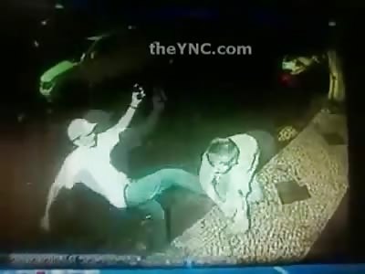 2 Thugs try to Attack a Fighter who knows what hes Doing