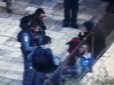 Footage of stabbing attack at Damascus Gate in Jerusalem, October 10, 2015. 
