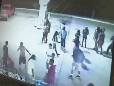 Mob of Blacks Teens Ransack Convenience Store in Texas