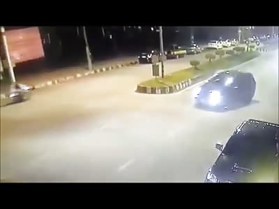 Rider without a Helmet is Killed Instantly in Collision 