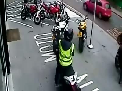 Bike robbery fail.