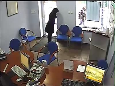 Woman With Knife Robs Bank (Video Doesn't Show How She Escapes With Money)