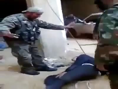 Muslim Soldiers torture Christians (graphic)