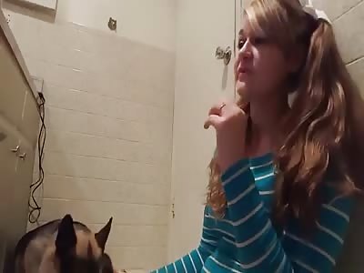 WTMFFFFF This Girl Gives 10 Reasons Why Women Should Have Sex with Dogs