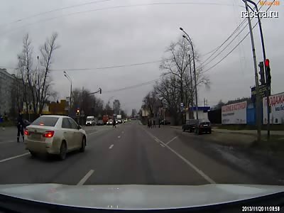 Cop injured in Russia