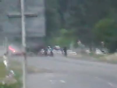 Ukrainian army at the checkpoint fired on civilians in cars.