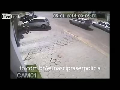 Robbers get hit and lynched (BRAZIL)