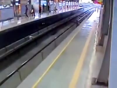 Man Gets Crushed To Death On Rail Platform