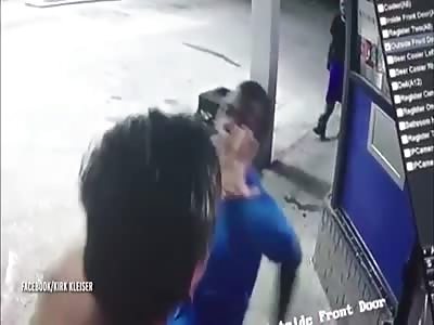 MAN FIGHTING WITH BURGLARS IN GAS STATION