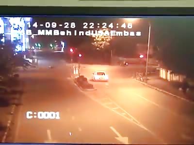 MOTORCYCLE COLLIDE WITH CAR