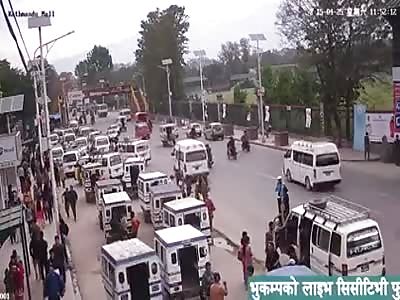 AMAZING VIDEO EARTHQUAKE IN NEPAL