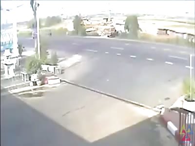 RIDER FLIES AWAY AFTER COLLIDE WITH CAR