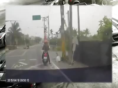 MOTORCYCLE VERSUS TRAIN (FORGETTING THE FRIEND)