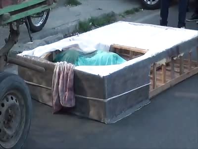 WOMAN KILLED ANOTHER WITH 50 STABS AND HIDING THE BODY IN A BOX SPRING