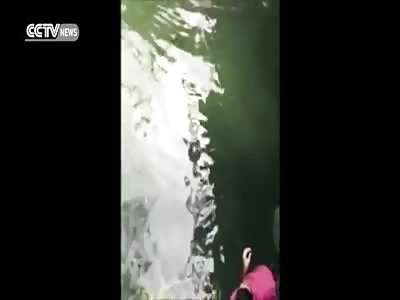 MAN JUMPS INTO RIVER TO SAVE DROWNING ELDERLY COUPLE