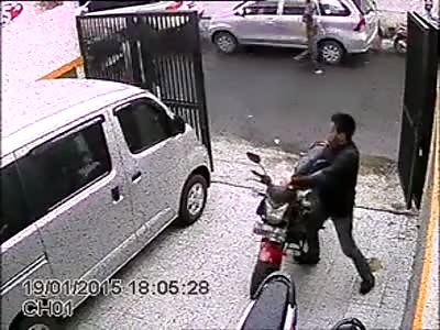 guy stealing a bike
