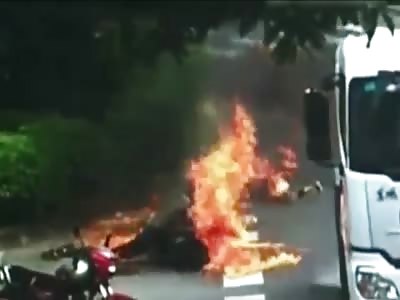 Horrific traffic accident caught on camera: scooter rider human fireball