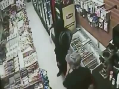 2 Robbers tried to Rob a store with Machete.. But Clerk had a Bigger Surprise for them 