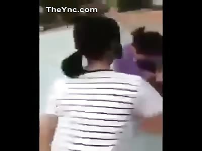 Girl Gets Her Head Repeatedly Bashed on Concrete During Catfight. 