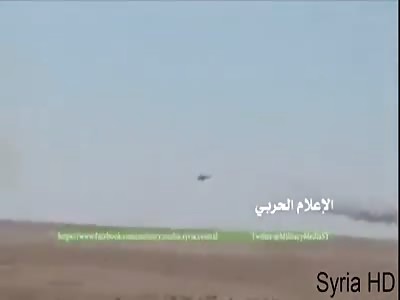 Palmira : View Daash militants fleeing the field to the advancing troops of the army of Syria and Hezbollah