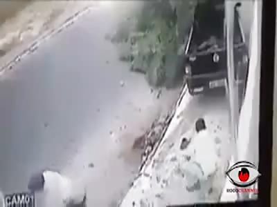 OMG! Children Somehow Dodged This Accident