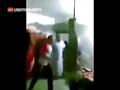 Saudi men brutally torture an Ethiopian woman